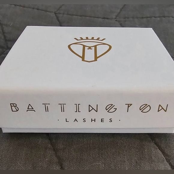 Battington Lashes/Lavana Lashes Set - Picture 3 of 8